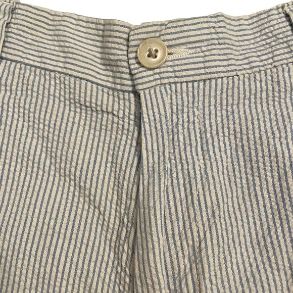 Nautica Seersucker Shorts Blue and White Striped A Bit Trimmer Fit Style Size 30 - Picture 3 of 11